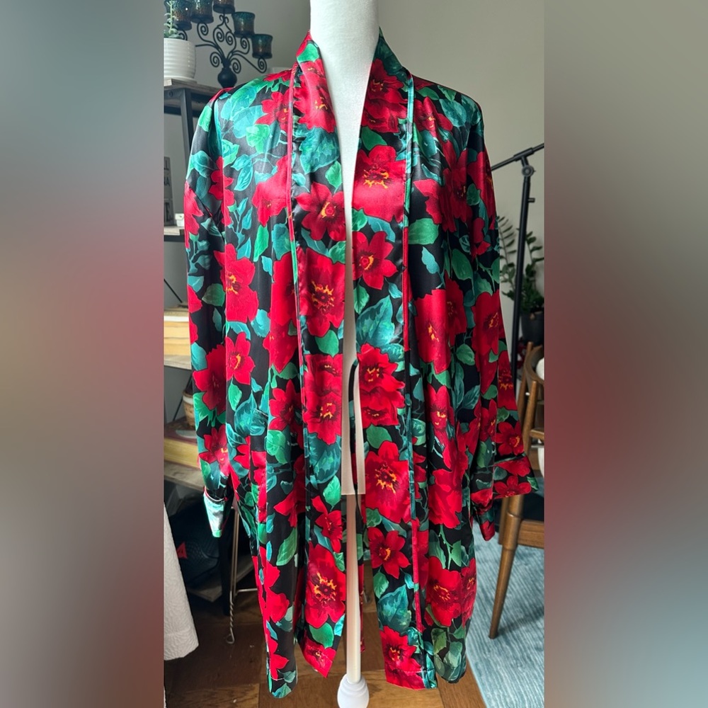 Vintage Victoria Secret Floral Robe